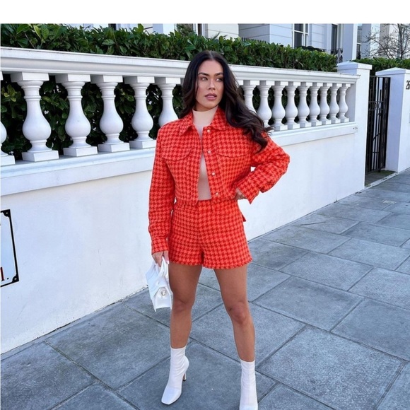 Zara Cropped Jacket - Picture 1 of 2
